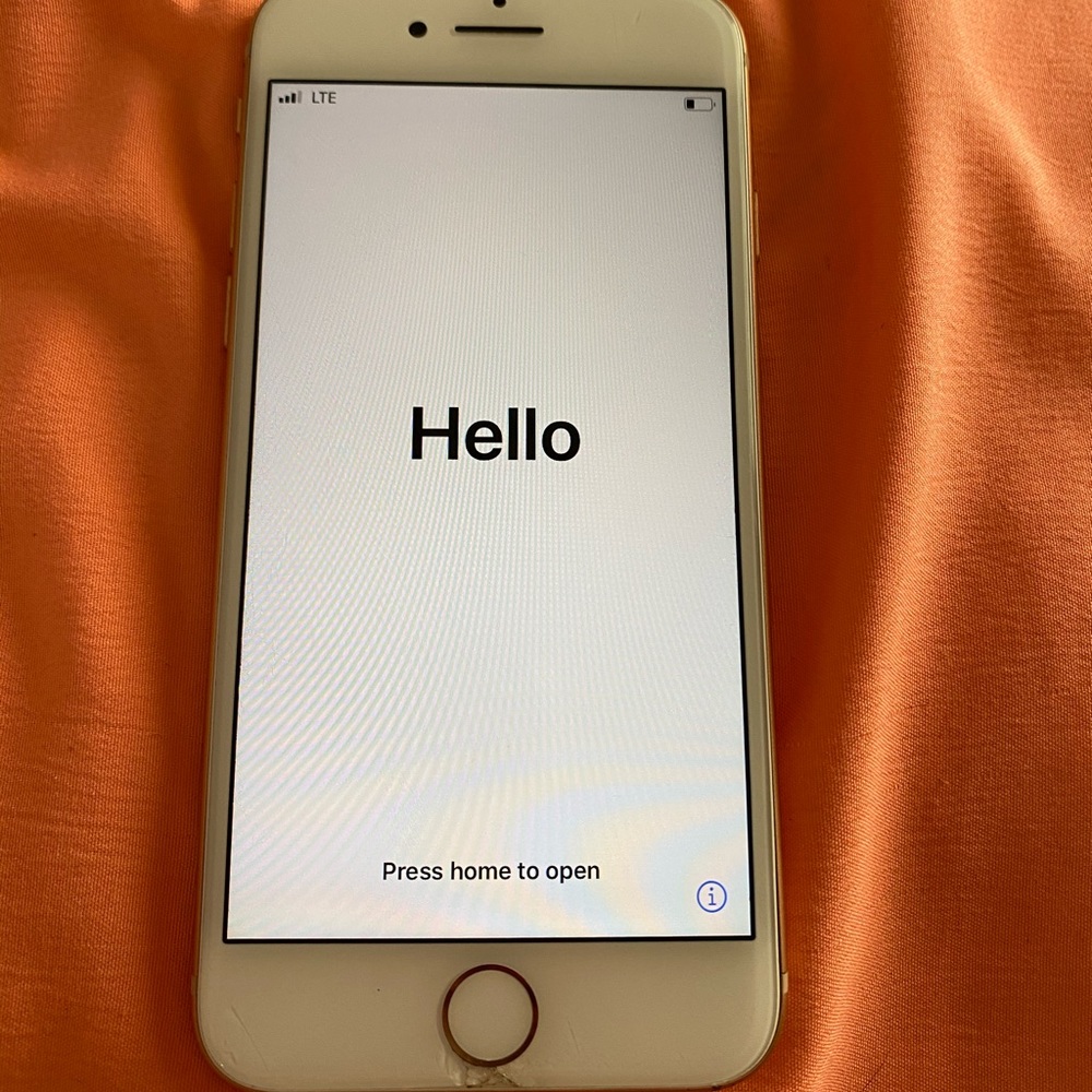 iPhone 8 gold